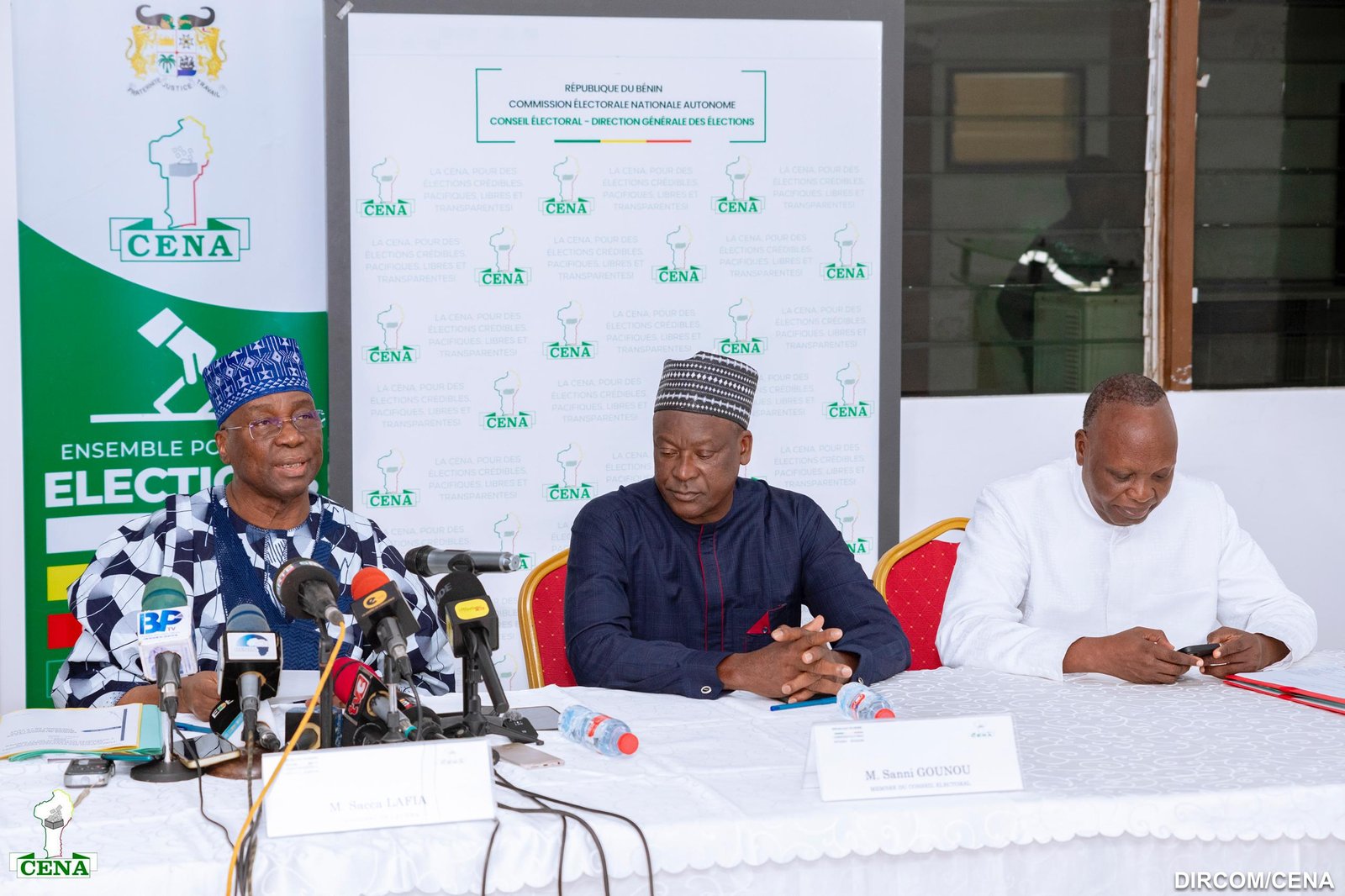 Image supplémentaire pour Les grandes tendances publiées, Sacca Lafia salue la maturité du peuple béninois