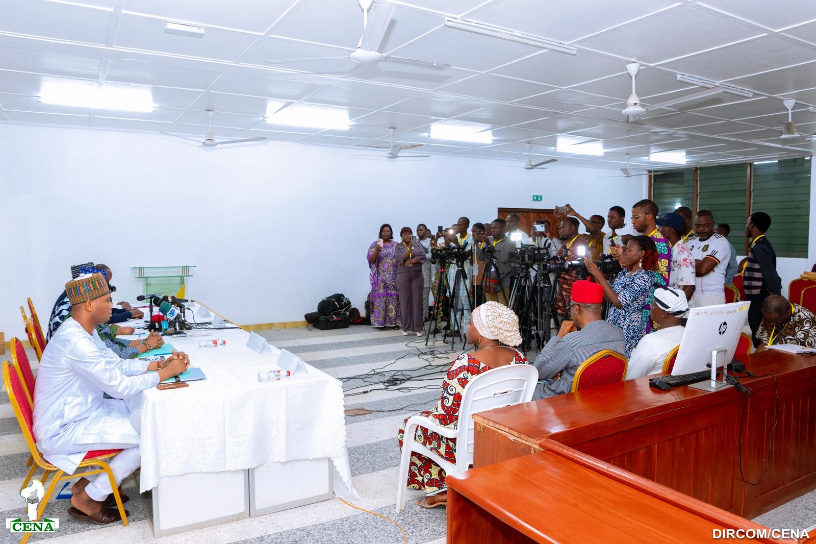 Image supplémentaire pour Les grandes tendances publiées, Sacca Lafia salue la maturité du peuple béninois