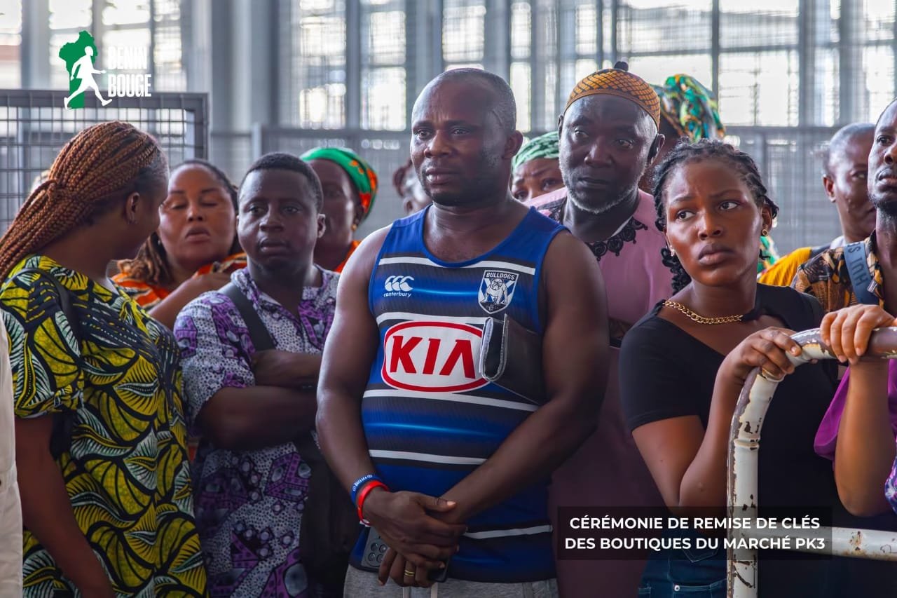 Image supplémentaire pour Les commerçants officiellement installés dans un nouveau cadre commercial