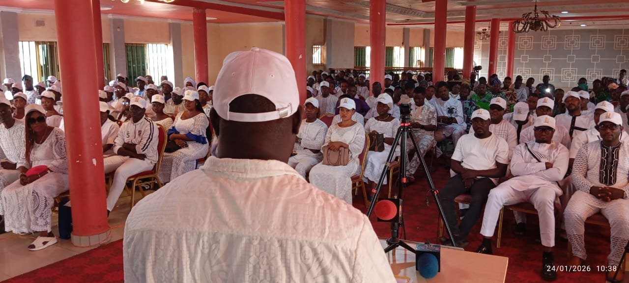 Image supplémentaire pour Fan-Club Romuald WADAGNI : le Plateau en action