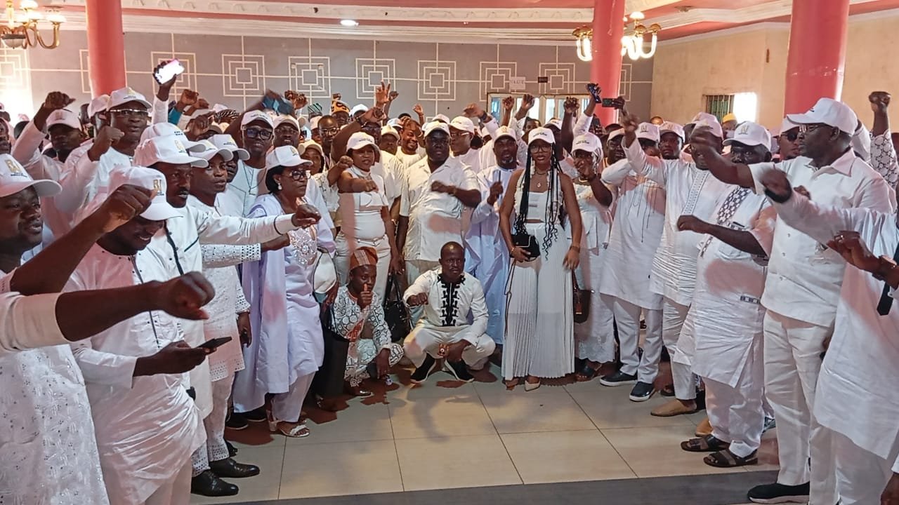 Image supplémentaire pour Fan-Club Romuald WADAGNI : le Plateau en action