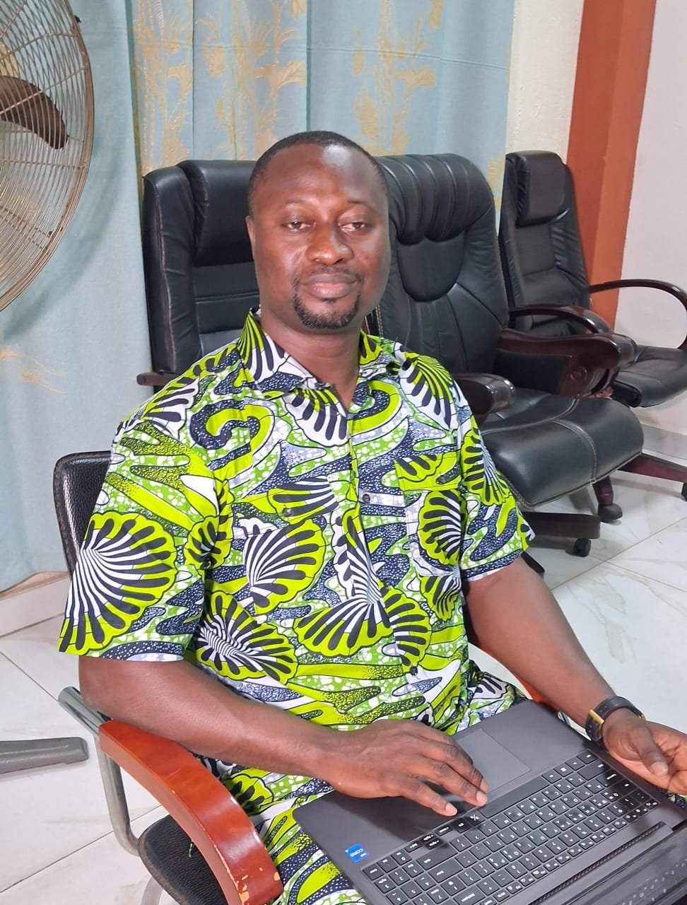 Image supplémentaire pour Le fan-club Romuald WADAGNI harmonise la stratégie en direction des primo-votants