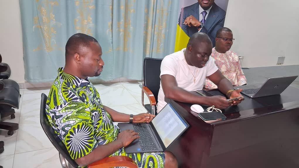 Image supplémentaire pour Le fan-club Romuald WADAGNI harmonise la stratégie en direction des primo-votants