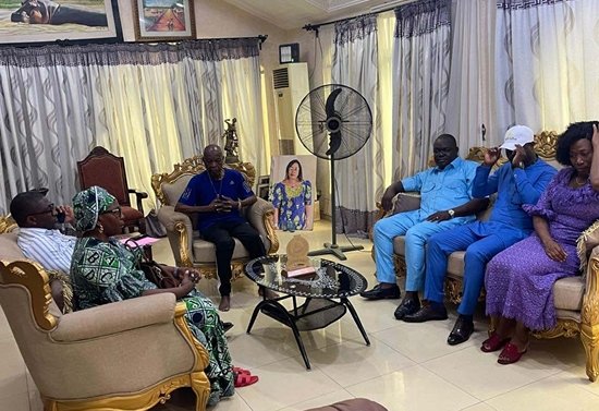 Le baobab Dakpè Sossou reçoit une délégation de la coordination nationale