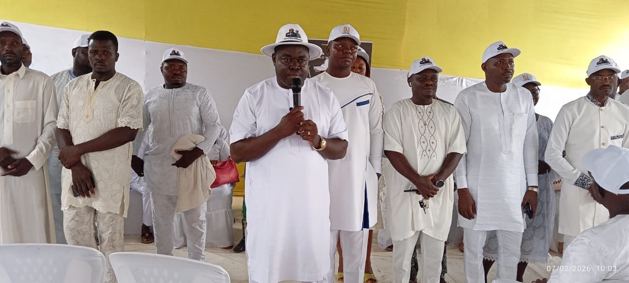 Image supplémentaire pour Le Fan-Club Wadagni s’enracine dans le mono