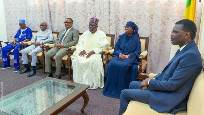 Image supplémentaire pour La Haute Direction Politique de l’UP-R félicite le PAN DJOGBÉNOU