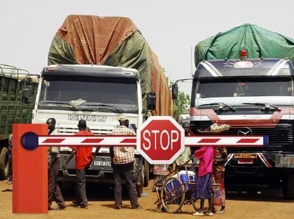 Le gouvernement béninois durcit le contrôle sur les routes nationales