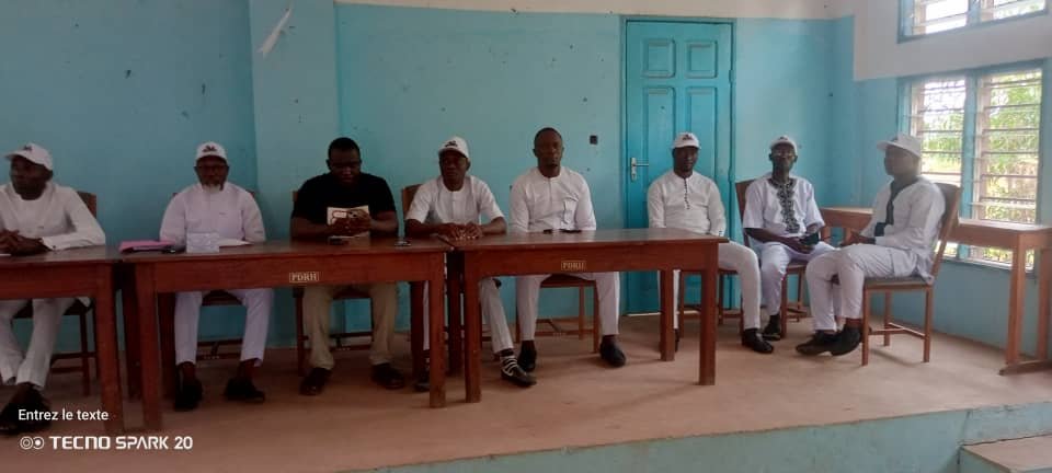 Image supplémentaire pour La coordination départementale du fan-club Romuald WADAGNI en mission à Athiémé