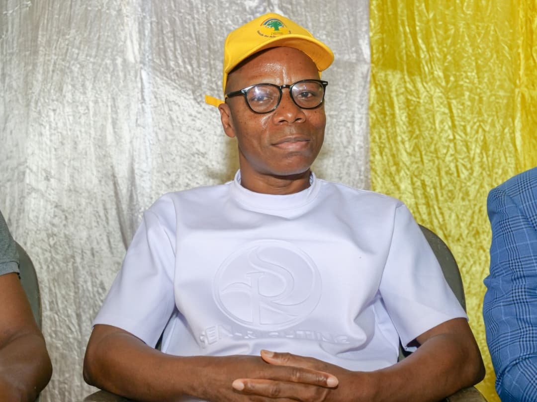 Image supplémentaire pour À Dogbo, l'he Borgia Santos N’BOUKE galvanise la jeunesse UPR