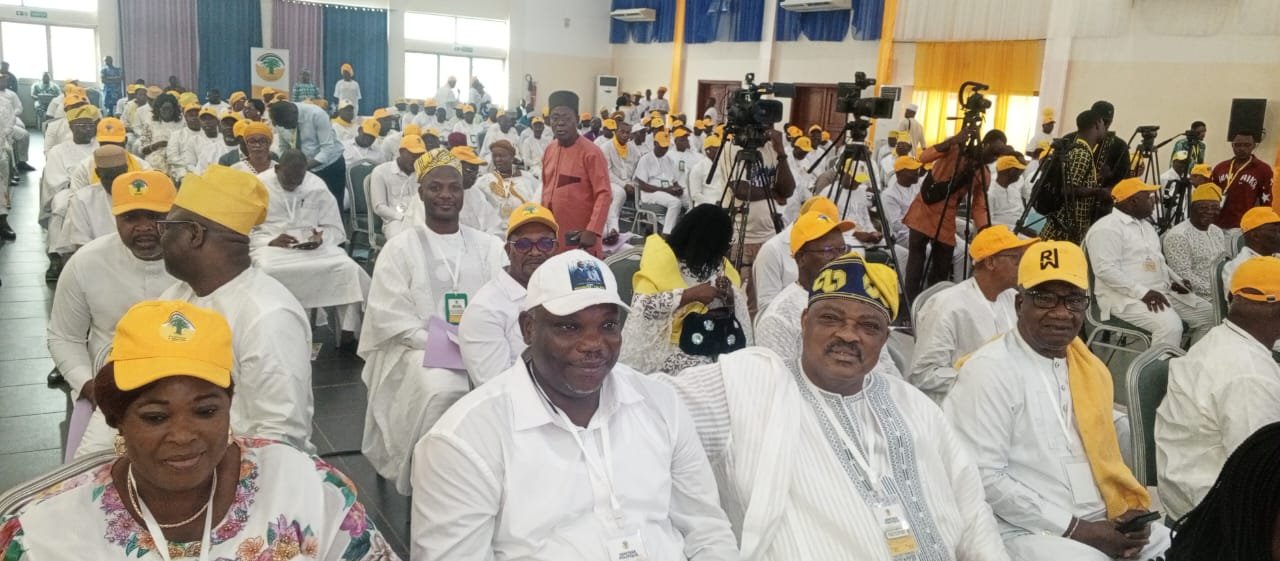 Image supplémentaire pour Djogbénou outille députés et maires pour renforcer la dynamique Wadagni–Talata