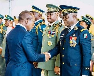 Les FAB recrutent les officiers de demain