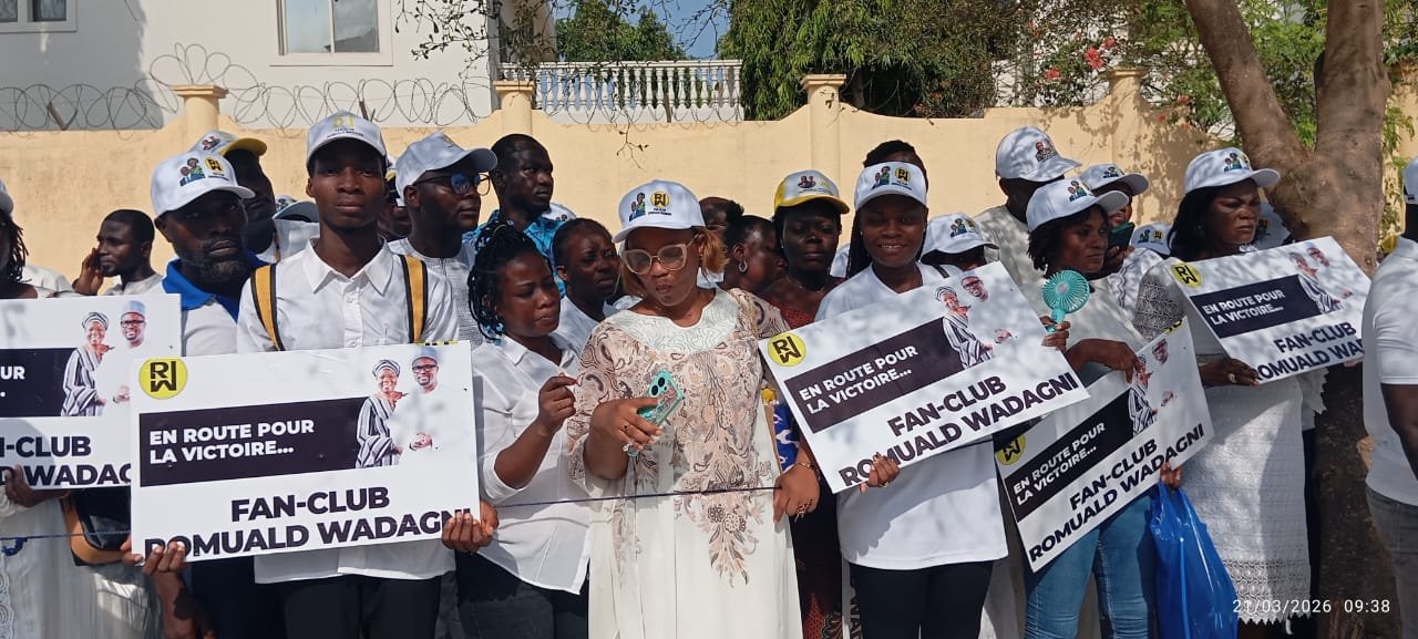 Image supplémentaire pour Le fan-club Romuald WADAGNI fait une mobilisation terrible