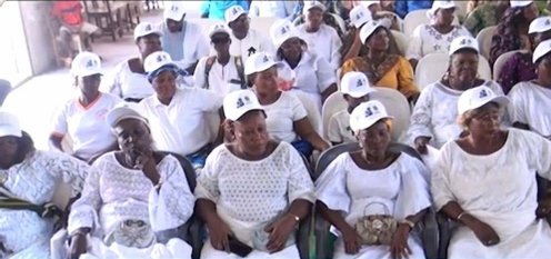 Image supplémentaire pour Le fan club Romuald Wadagni lance sa dynamique à Sèmè-Podji