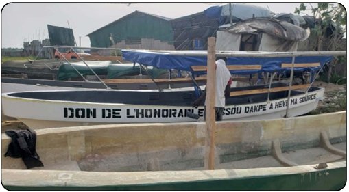 Image supplémentaire pour Une barque pour sécuriser le parcours scolaire à Hêvè