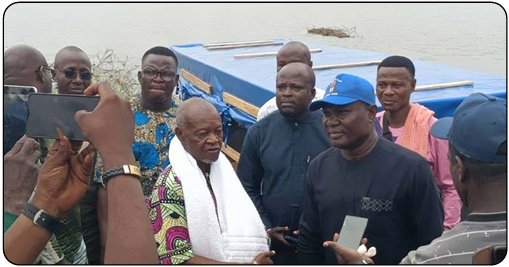 Image supplémentaire pour Une barque pour sécuriser le parcours scolaire à Hêvè