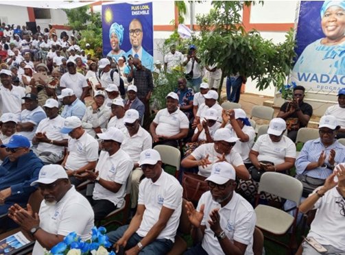Image supplémentaire pour Le fan-club Romuald WADAGNI en renfort à Benoîte HOUNMENOU
