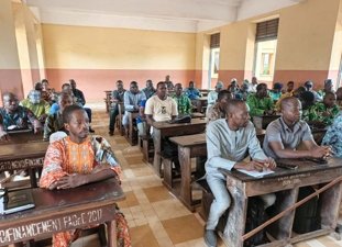 Image supplémentaire pour Une conférence itinérante à Porto-Novo en appui au duo Wadagni-Talata