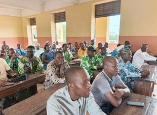 Image supplémentaire pour Une conférence itinérante à Porto-Novo en appui au duo Wadagni-Talata