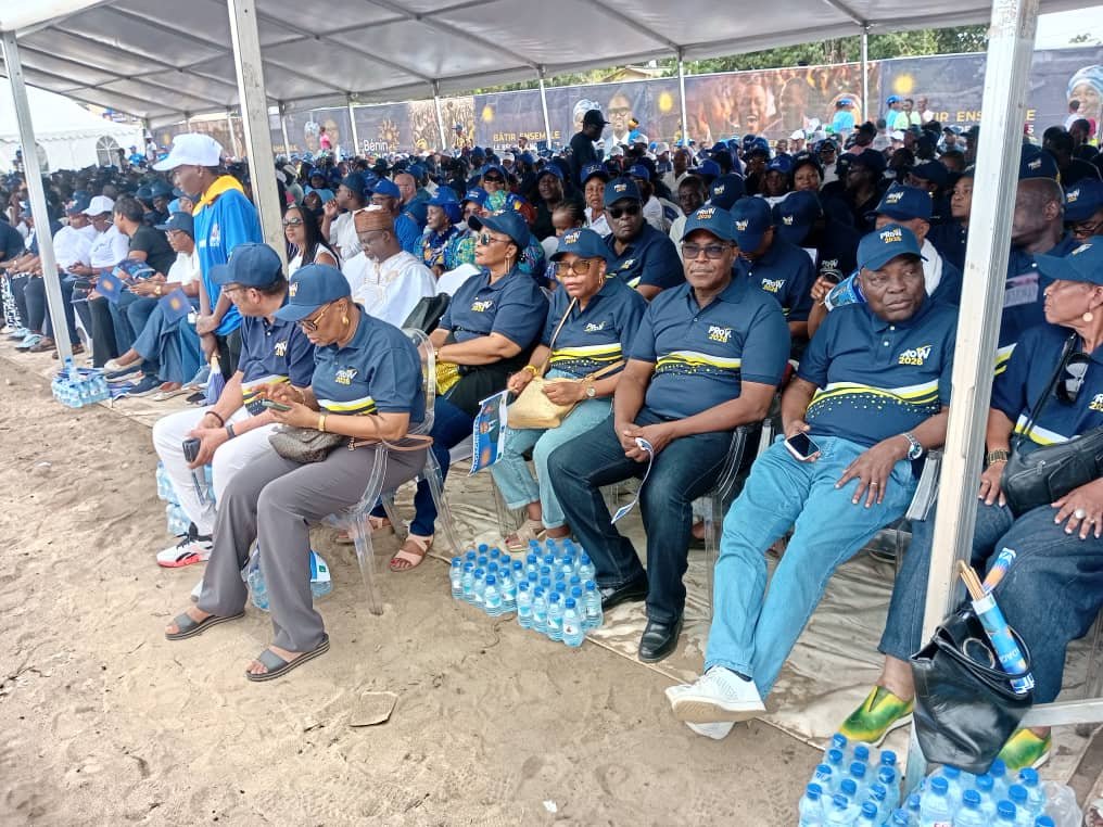 Image supplémentaire pour À Grand-Popo, une mobilisation exceptionnelle en faveur du duo Wadagni-Talata