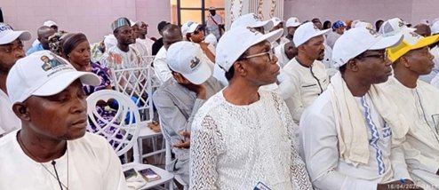 Image supplémentaire pour Le fan-club RoW félicite le duo WADAGNI–TALATA élu et se lance dans les préparatifs pour l’investiture