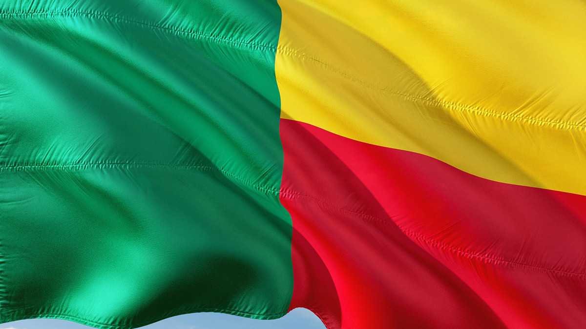 Le pari de la stabilité et du développement