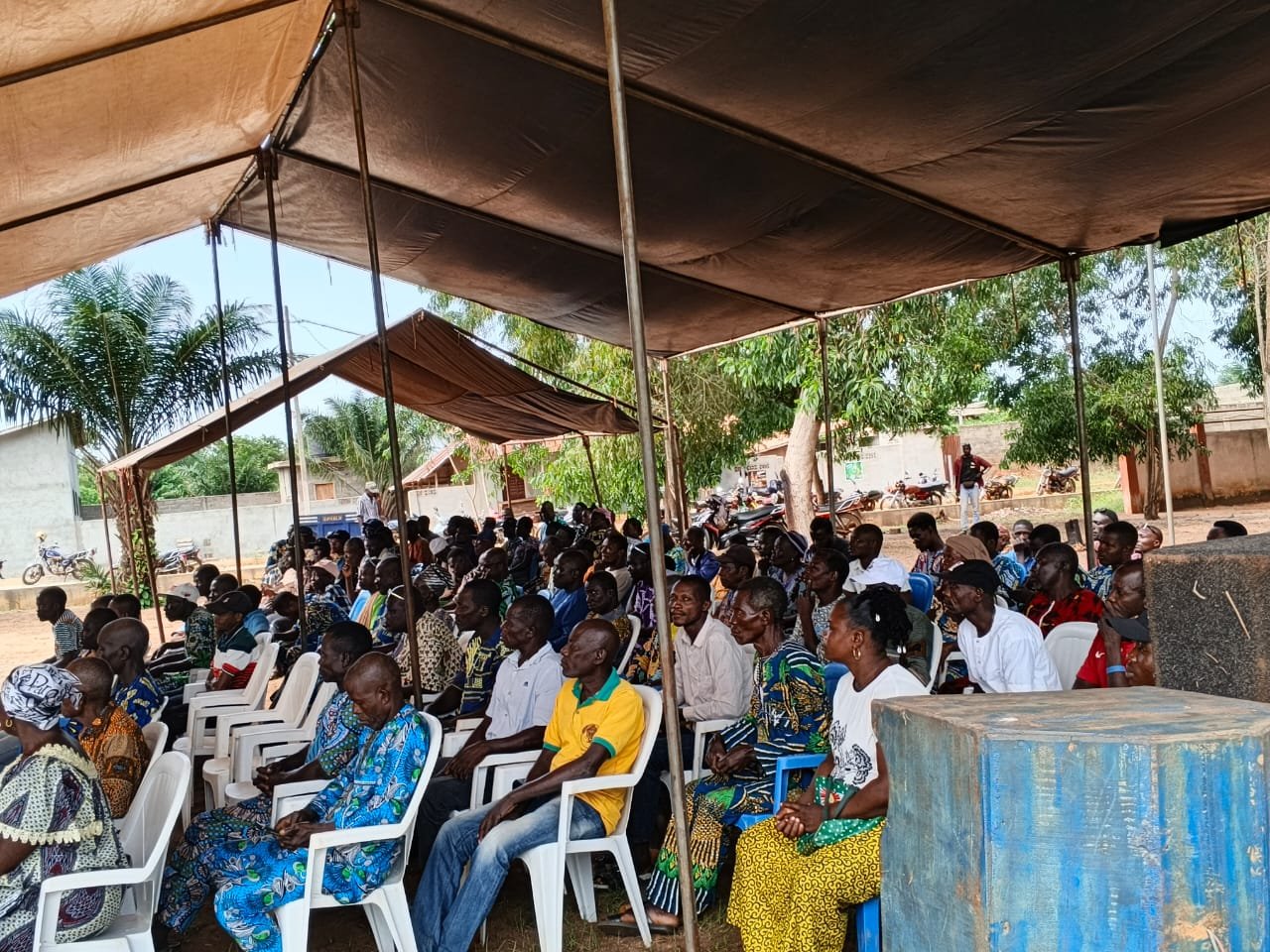 Image supplémentaire pour L’He Amoussou Sossou Bernard remercie les populations de Dékanmey à Kpomassè