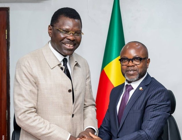 Joseph Fifamin DJOGBÉNOU appelle à un « voisinage républicain fertile » entre le CES et le Parlement