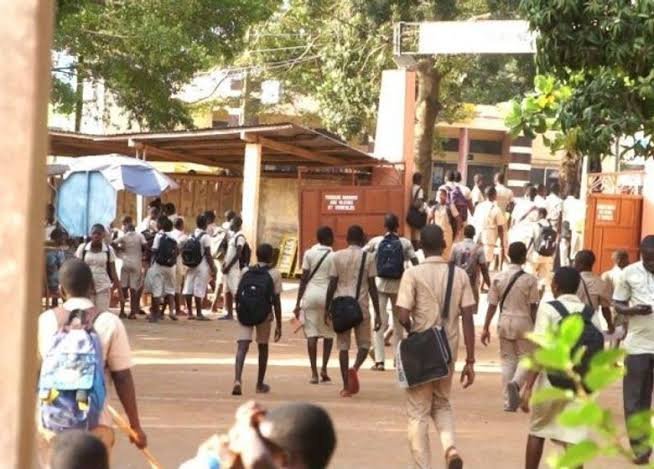3 279 groupes pédagogiques supplémentaires ouverts