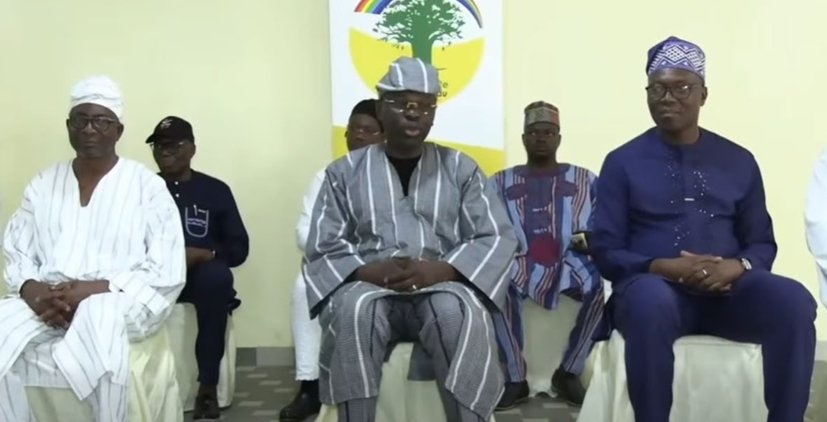 À N’DALI, JOSEPH DJOGBÉNOU RENFORCE LE DIALOGUE AVEC LA BASE DE L’UP LE RENOUVEAU
