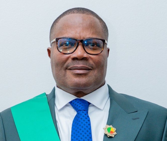 Mathias Kouwanou alias Akoma souhaite une année de réussite et d’excellence aux apprenants