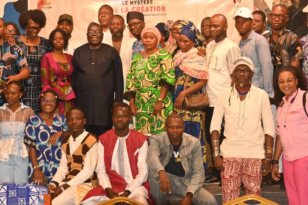 Image supplémentaire pour Porto-Novo : « Le Mystère de la création » interroge l’avenir de l’humain